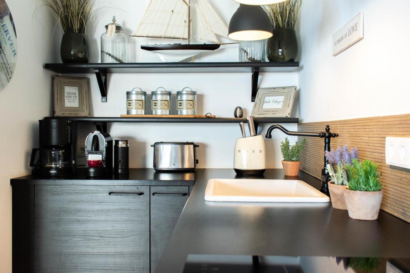 Diike Apartment *